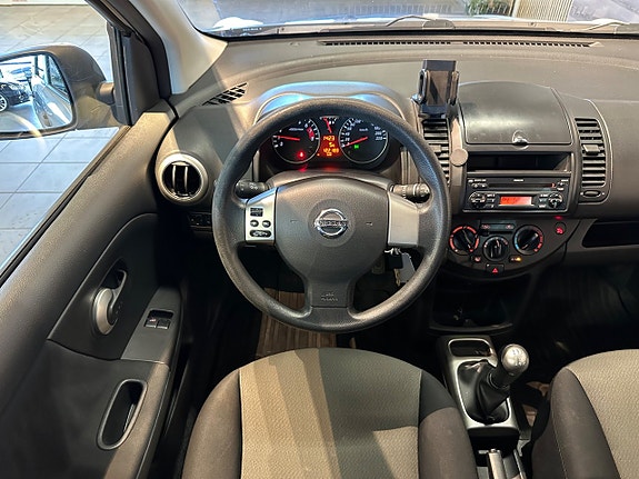 Nissan Note 12 of 21