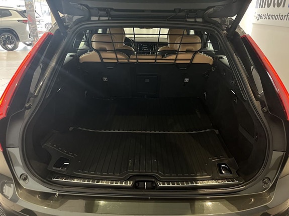 Volvo V90 Cross Country 5 of 5