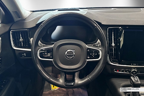 Volvo V90 Cross Country 15 of 29