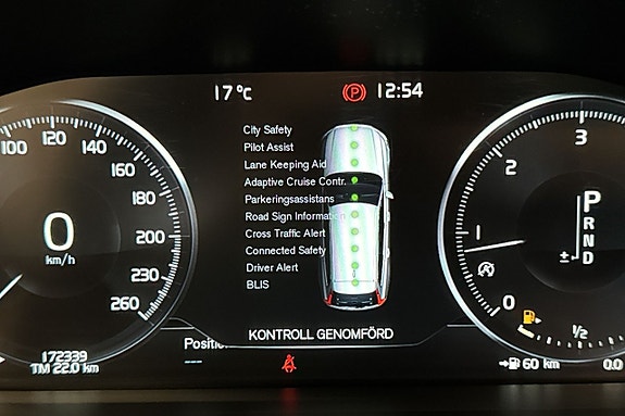 Volvo V90 Cross Country 18 of 29
