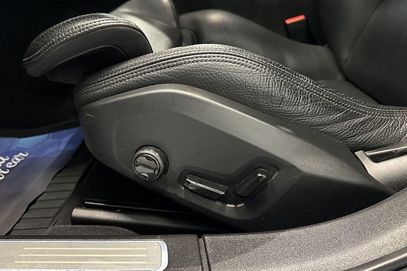 Volvo V90 Cross Country 11 of 29