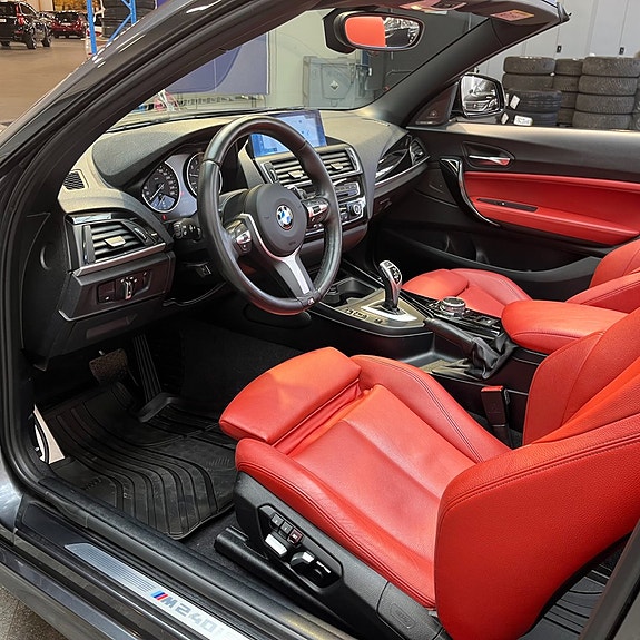 BMW M240i 9 of 15