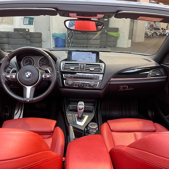 BMW M240i 11 of 15