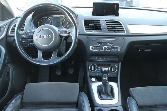 Audi Q3 7 of 9