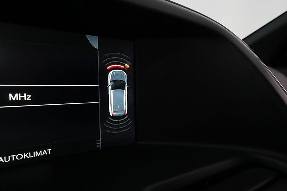 Volvo XC60 24 of 28