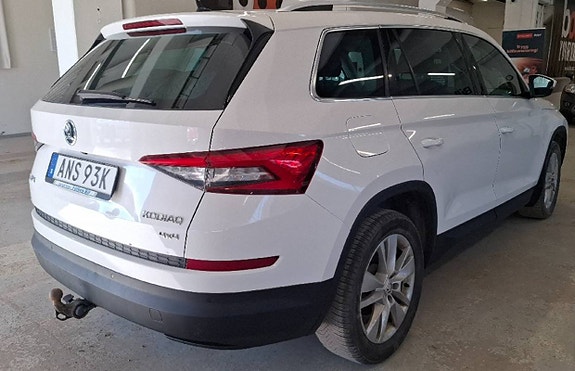 Skoda Kodiaq 2 of 5