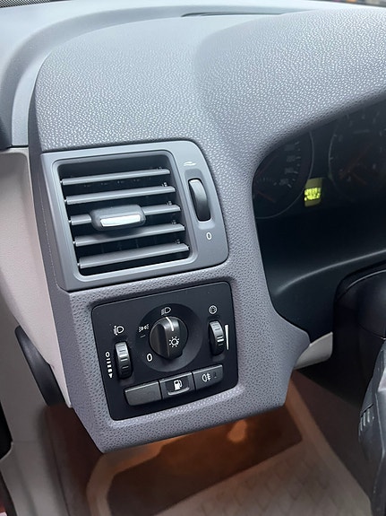 Volvo S40 11 of 12