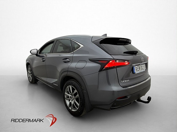 Lexus NX300h 6 of 30