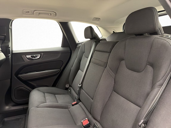 Volvo XC60 26 of 30