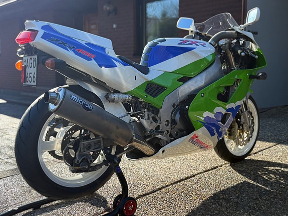 Kawasaki ZXR400 6 of 8