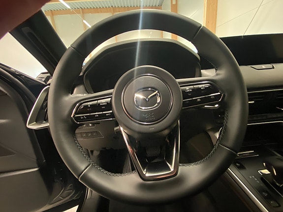 Mazda CX-60 9 of 19