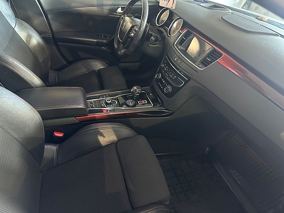 Peugeot 508 RXH 9 of 13