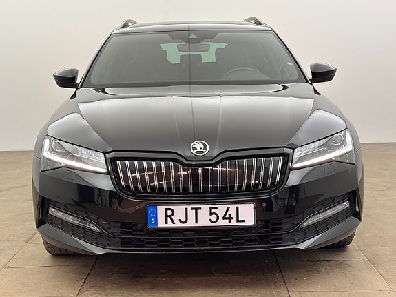 Skoda Superb 9 of 25