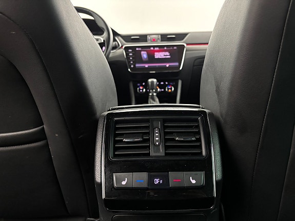 Skoda Superb 22 of 25