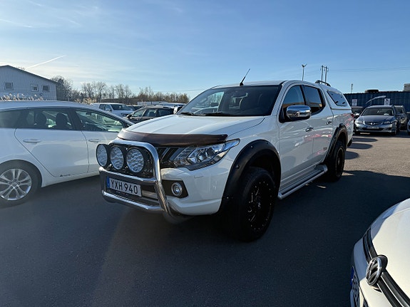 Mitsubishi L200 4 of 5