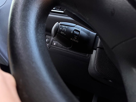Peugeot 308 22 of 30