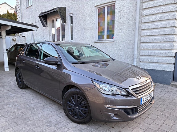 Peugeot 308 4 of 30