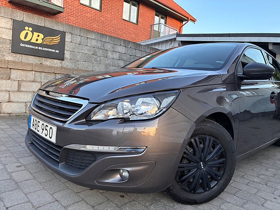 Peugeot 308 3 of 30