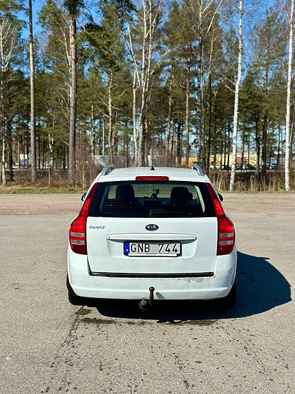 Kia Ceed 4 of 11