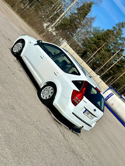 Kia Ceed 3 of 11