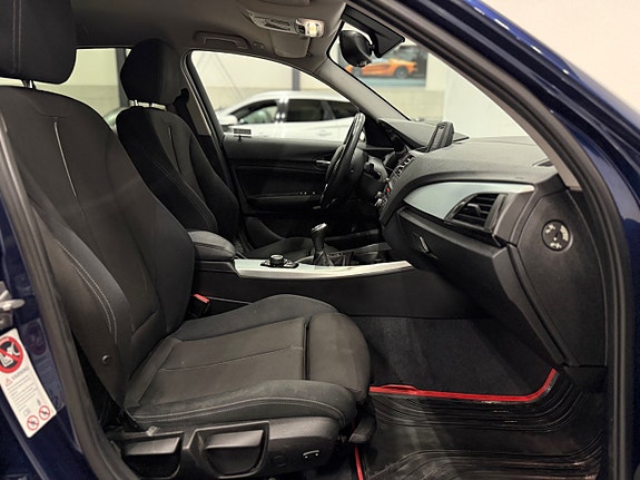 BMW 120d 14 of 18