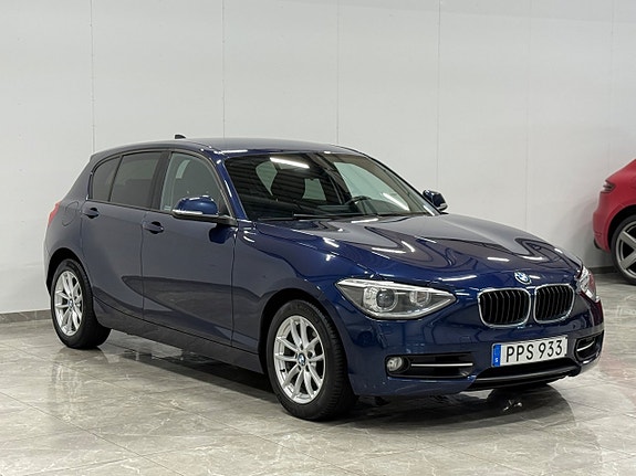 BMW 120d 2 of 5