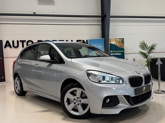 BMW 225xe 4 of 26