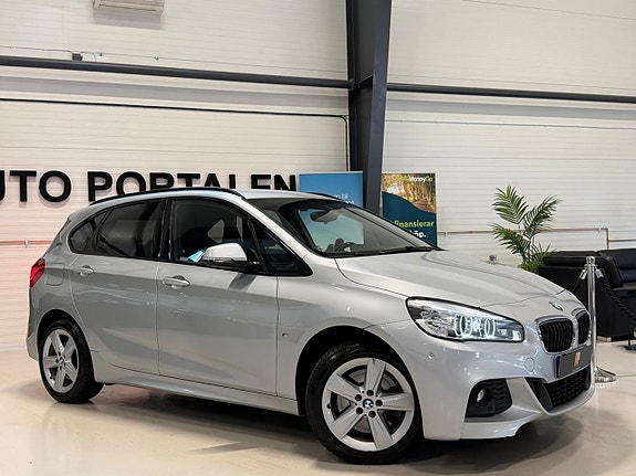 BMW 225xe 3 of 26