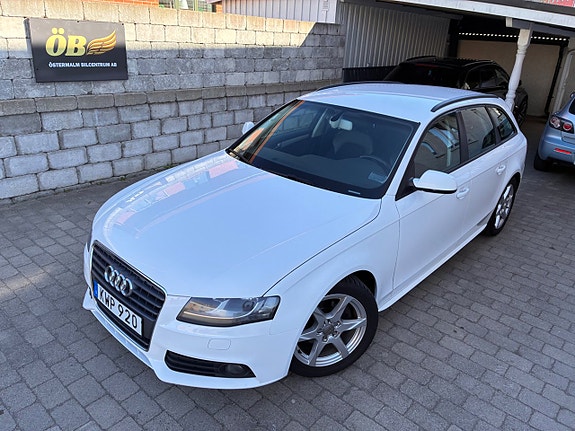 Audi A4 2 of 30