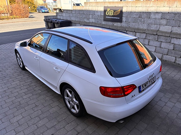 Audi A4 11 of 30