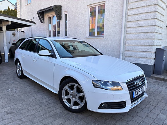 Audi A4 4 of 30