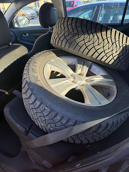 Kia Sportage 12 of 12