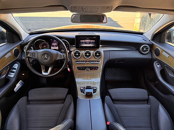 Mercedes-Benz C220 d 20 of 30
