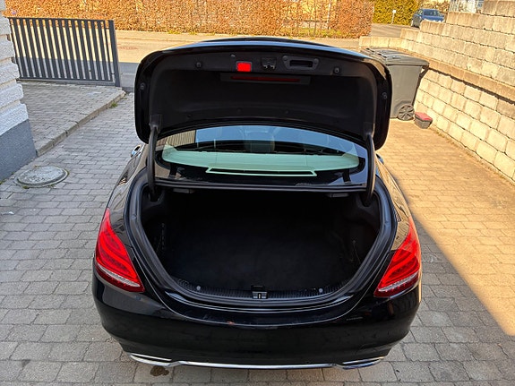 Mercedes-Benz C220 d 17 of 30