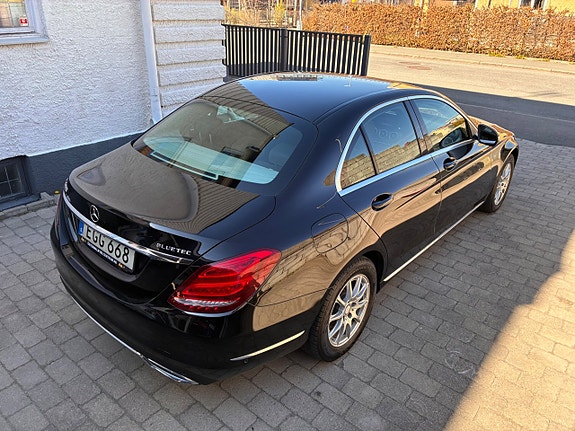 Mercedes-Benz C220 d 14 of 30