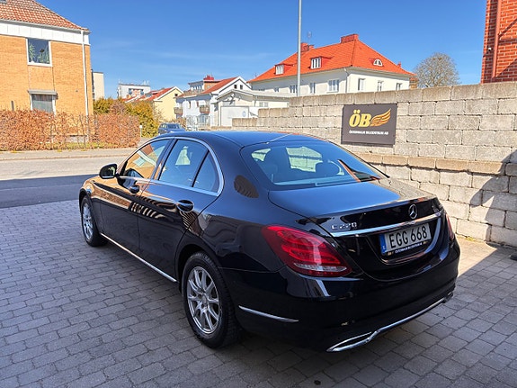Mercedes-Benz C220 d 10 of 30