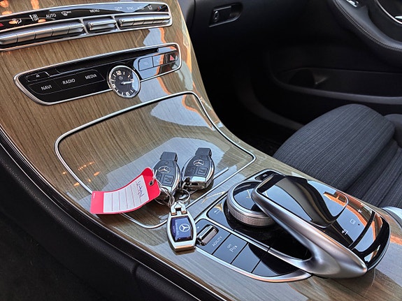 Mercedes-Benz C220 d 23 of 30