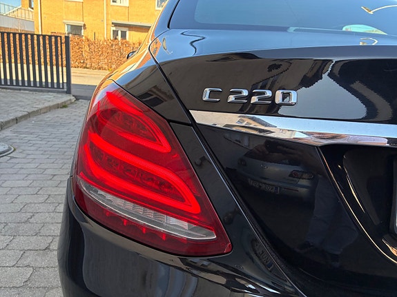Mercedes-Benz C220 d 18 of 30