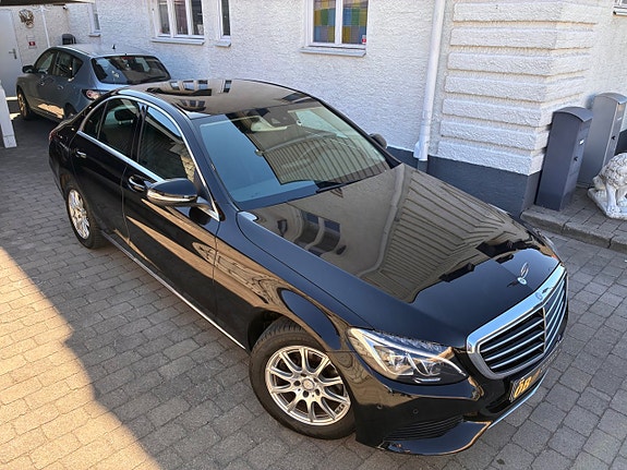Mercedes-Benz C220 d 6 of 30