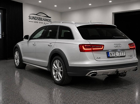 Audi A6 allroad 3 of 5