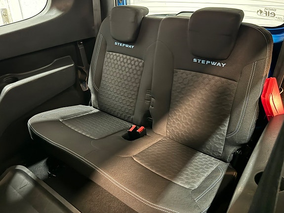 Dacia Lodgy Stepway 14 of 22