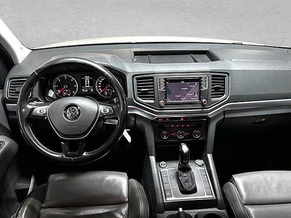 Volkswagen Amarok 16 of 26