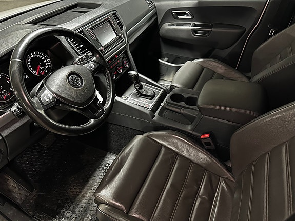 Volkswagen Amarok 15 of 26