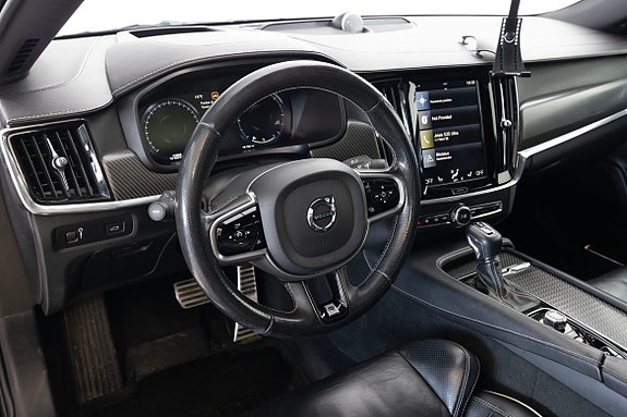 Volvo S90 18 of 28