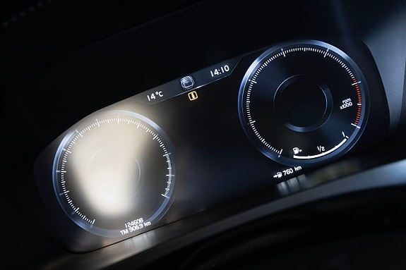 Volvo S90 19 of 28