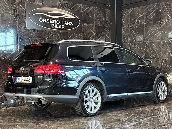 Volkswagen Passat Alltrack 6 of 25