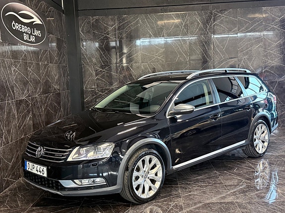 Volkswagen Passat Alltrack 12 of 25