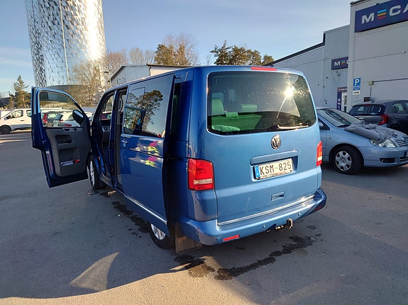 Volkswagen Multivan 5 of 5