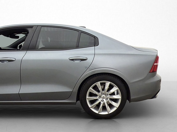 Volvo S60 28 of 30