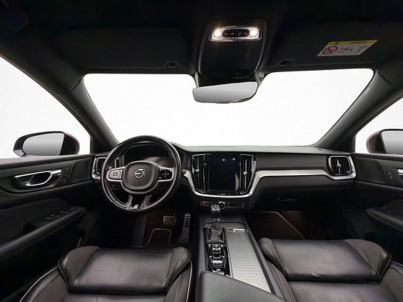 Volvo S60 17 of 30